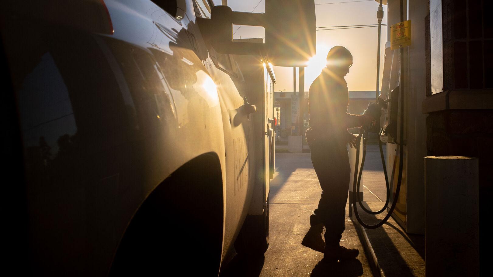 Exclusive: $4 gas could return as soon as May, GasBuddy projects